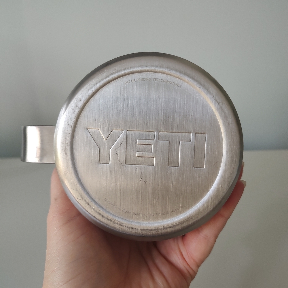 Yeti Rambler Mug With Lid - Picture 2 of 6